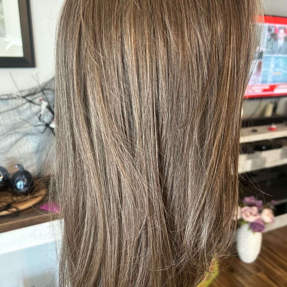 Belle Tress Firenze wig - Picture 4 of 7